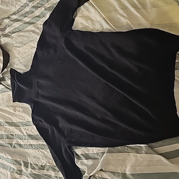 Love Tree Sweaters - Love Tree Turtleneck Long Sleeve Size M (Check Measurements)